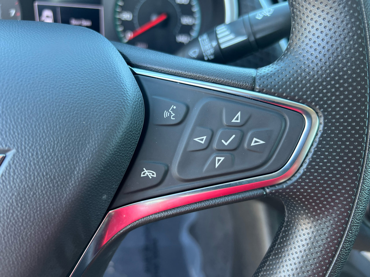 Used 2025 Chevrolet Malibu LT image 43