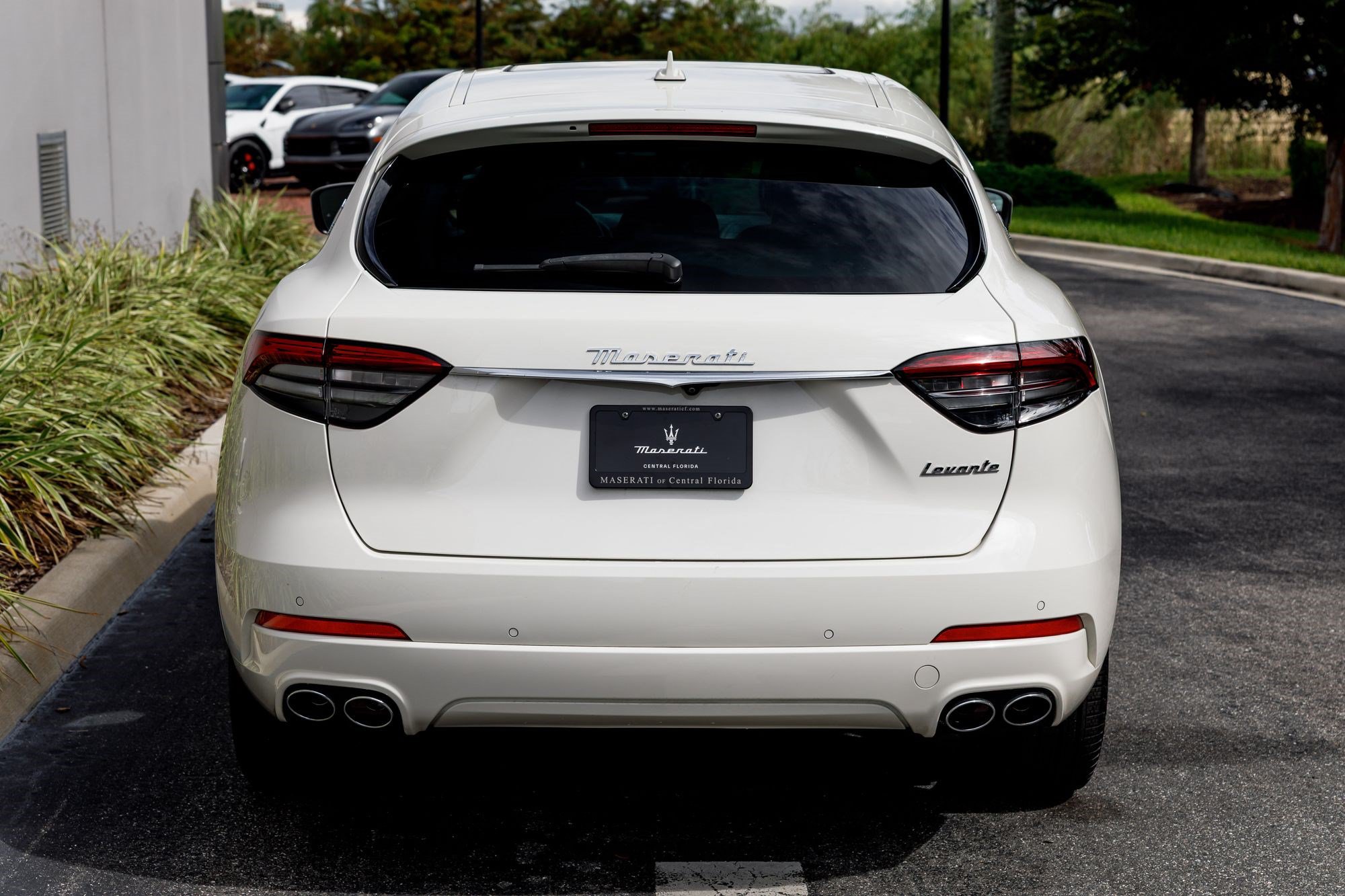 Used 2023 Maserati Levante GT AWD/4WD image 4