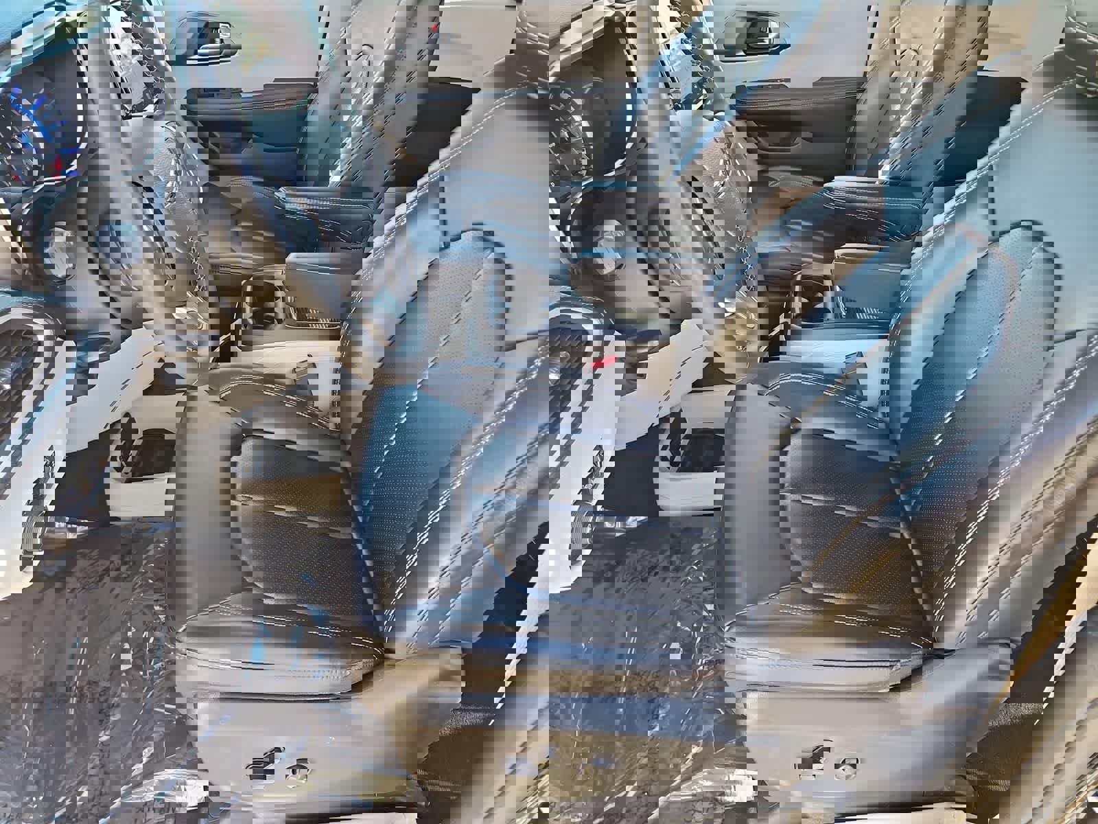 Used 2023 Chrysler Pacifica Touring-L image 18