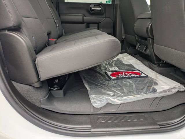Used 2023 Chevrolet Silverado 2500 Custom w/ Custom Value Package image 32