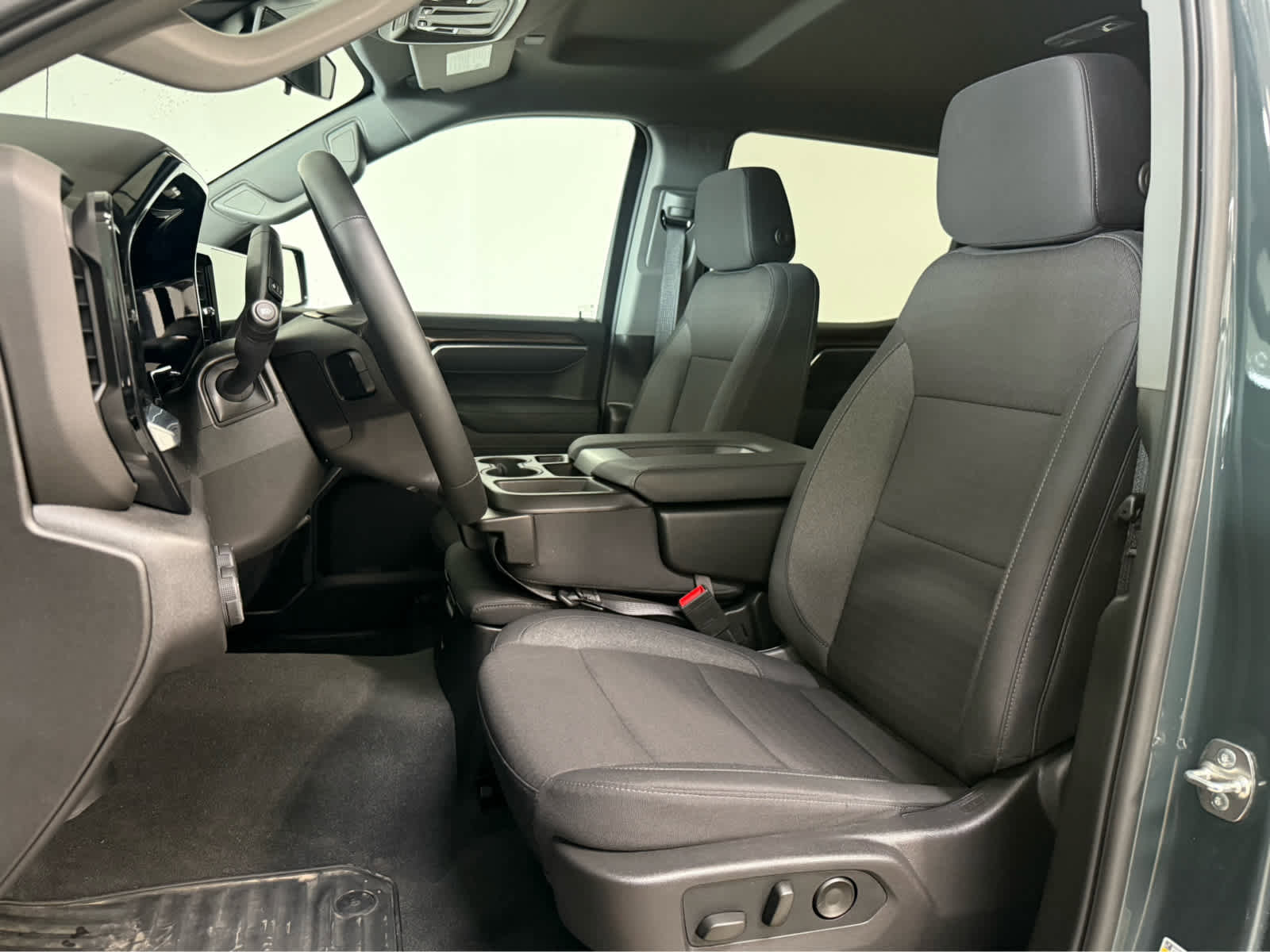 Certified 2025 Chevrolet Silverado 1500 LT image 13