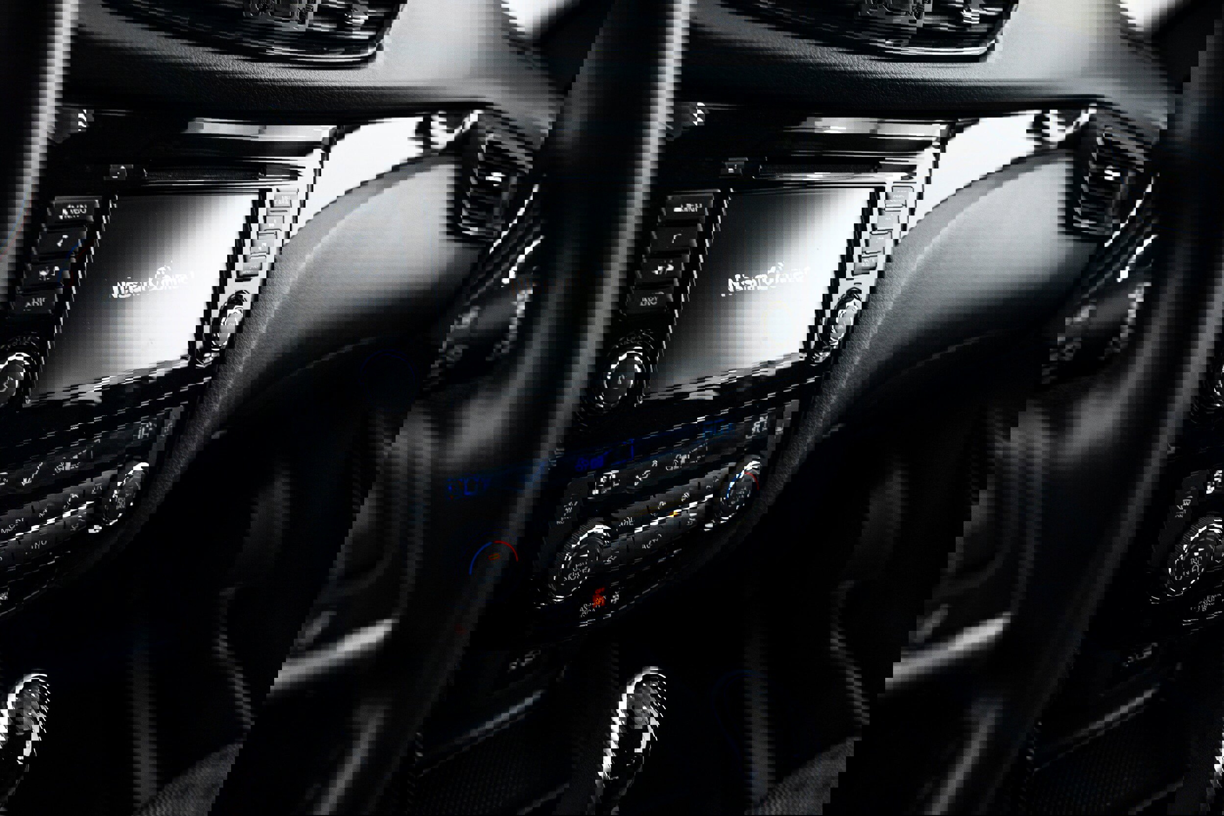 Used 2020 Nissan Rogue Sport SV w/ All-Weather Package image 9