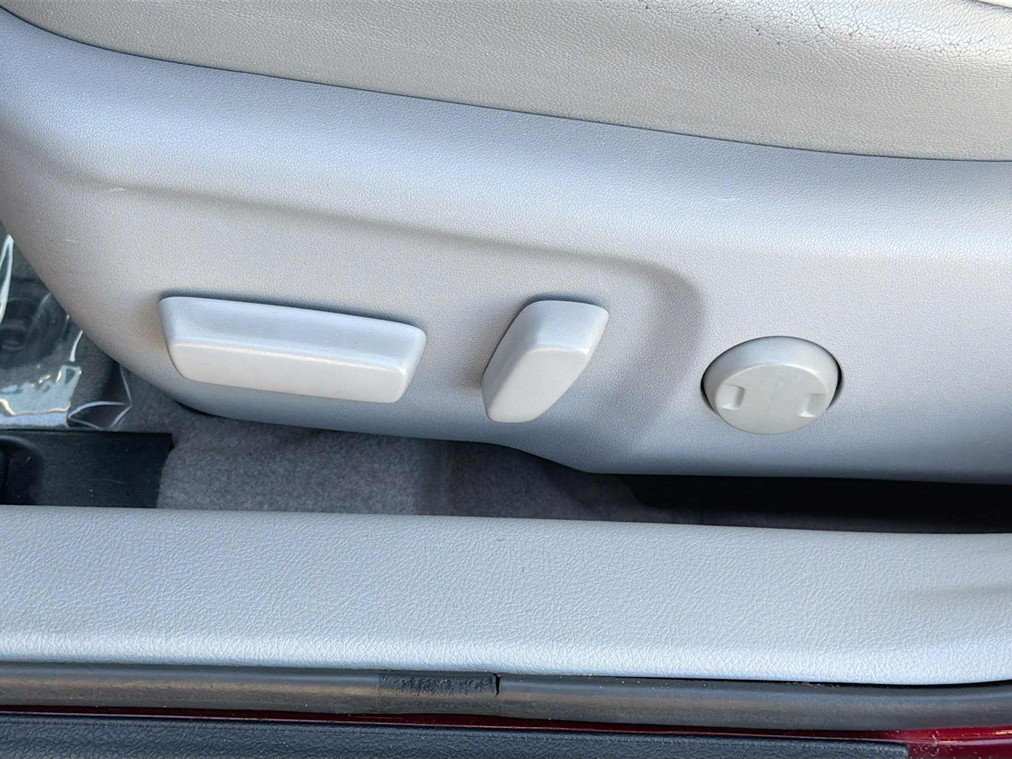 Used 2017 Toyota Camry XLE w/ Moonroof Package image 22