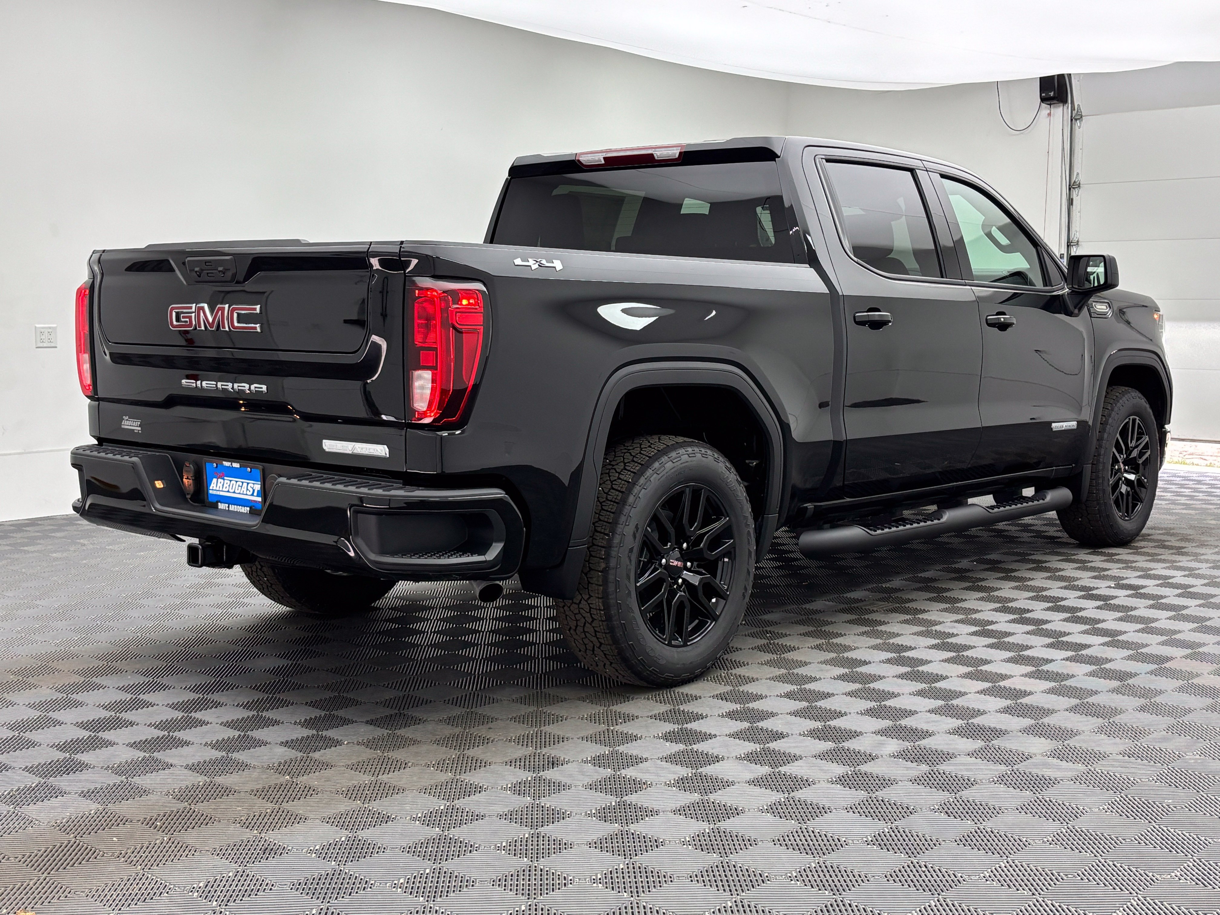 New 2026 GMC Sierra 1500 Elevation w/ Elevation Select Package AWD/4WD image 7