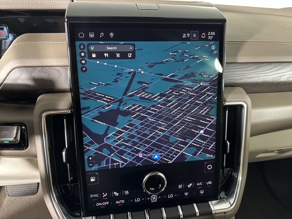New 2026 GMC Yukon Denali w/ Advanced Technology Package AWD/4WD image 16
