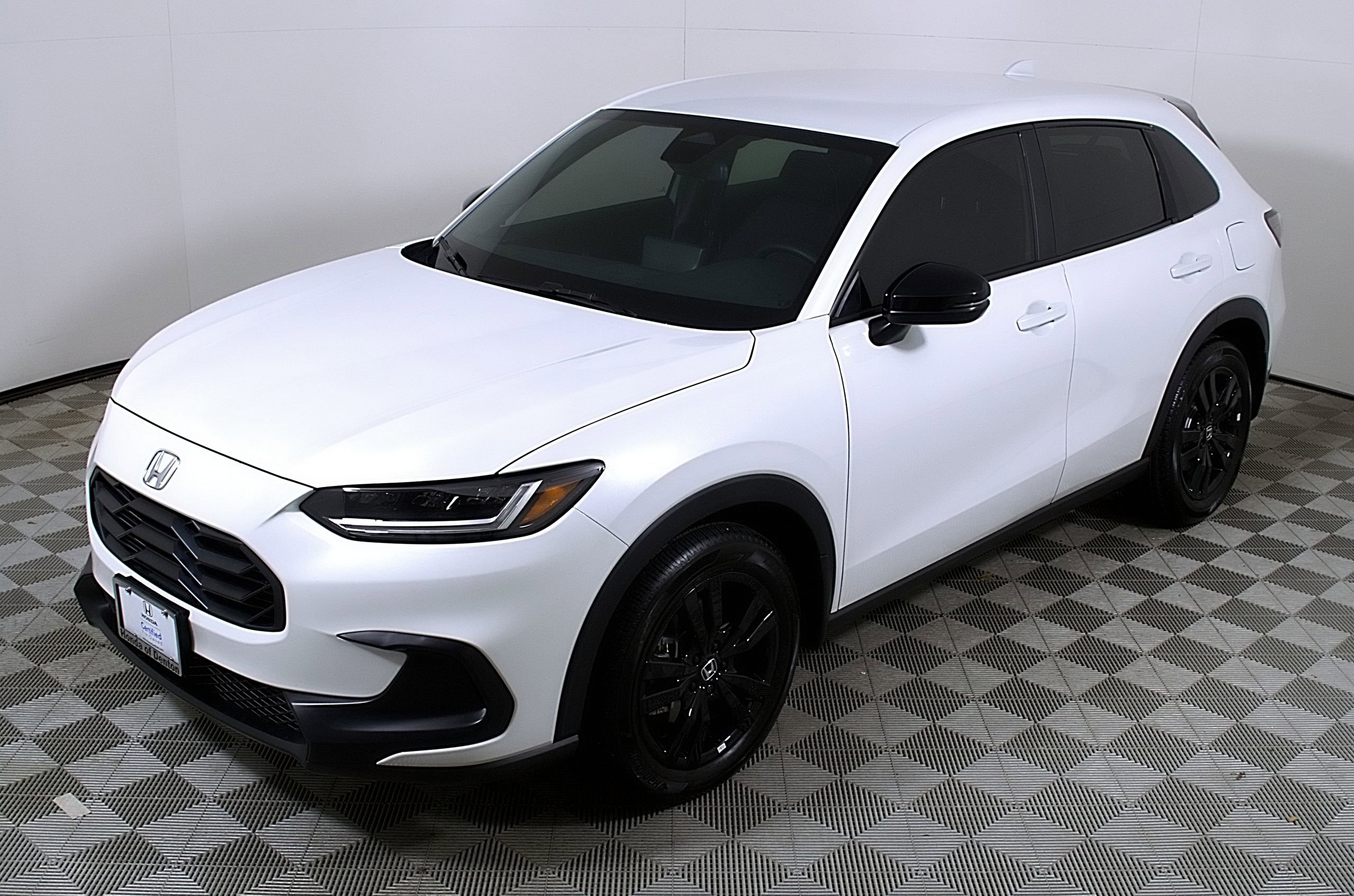 Used 2026 Honda HR-V Sport image 3