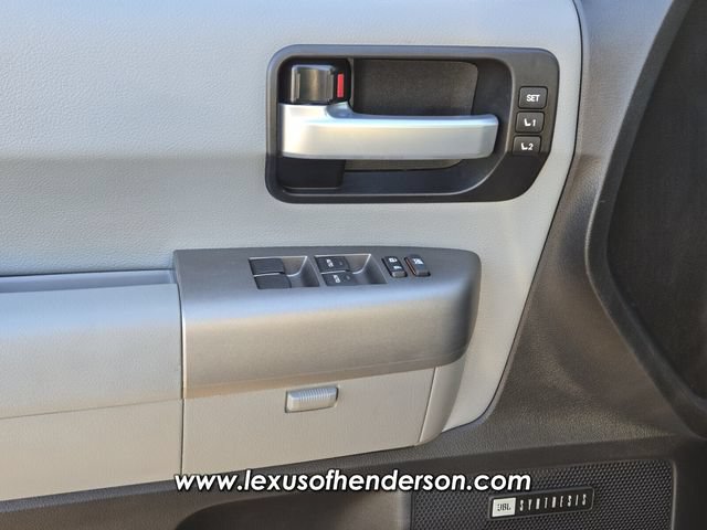 Used 2017 Toyota Sequoia Limited w/ Safety & Convenience Package AWD/4WD image 21
