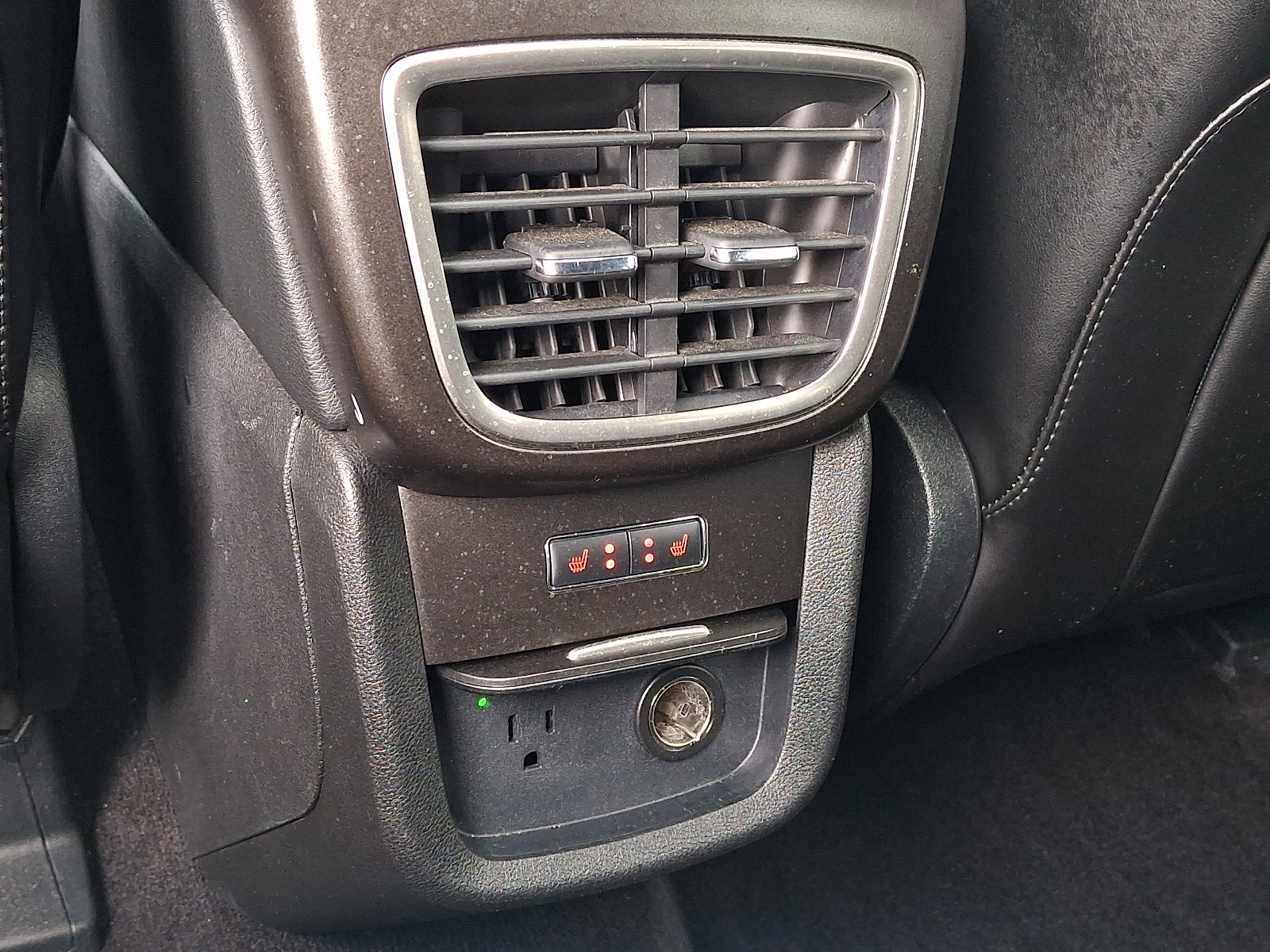 Used 2016 Lincoln MKX Reserve w/ Luxury Package image 12