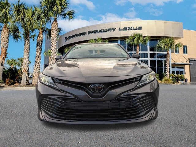 Used 2019 Toyota Camry LE FWD image 10