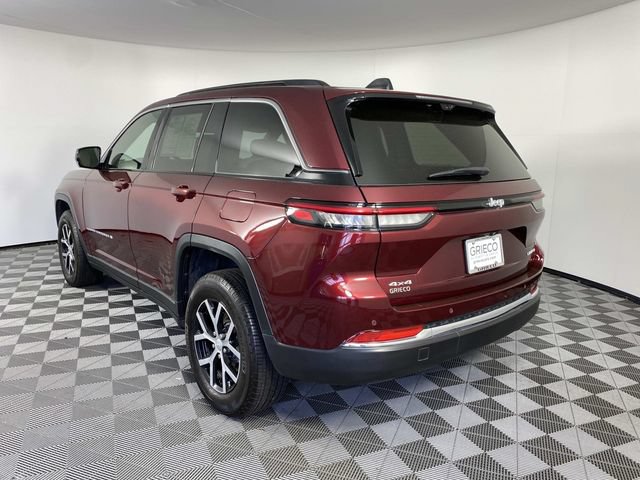 Used 2025 Jeep Grand Cherokee Limited w/ Luxury Tech Group II AWD/4WD image 6