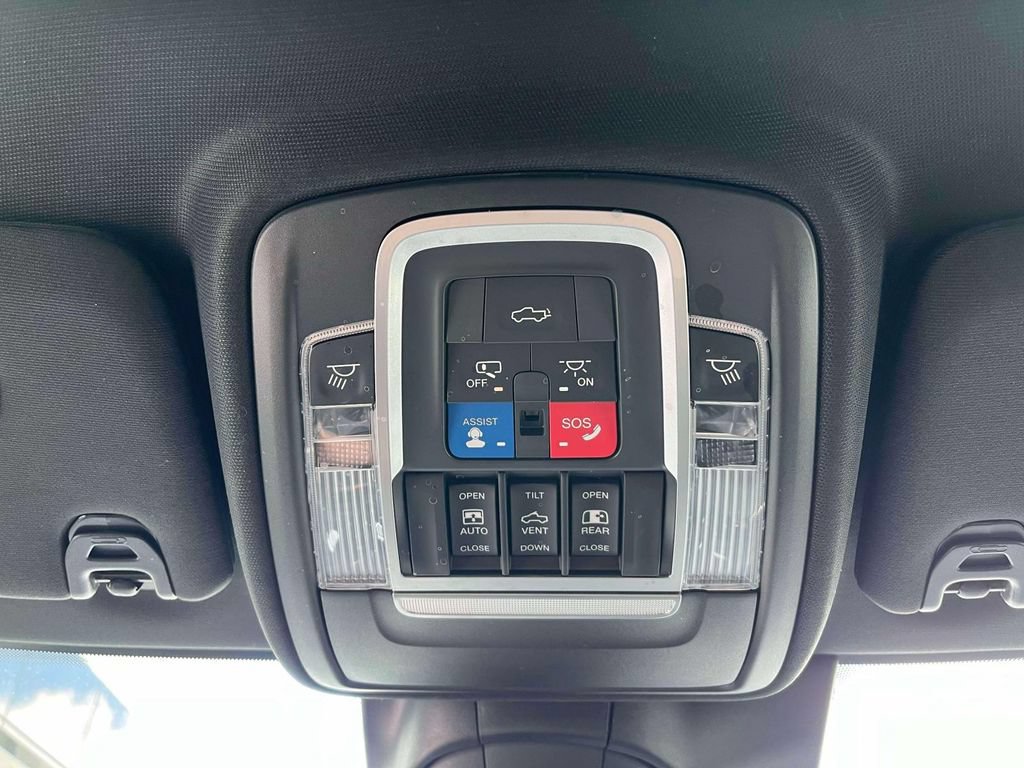 Used 2019 RAM 3500 Limited AWD/4WD image 33