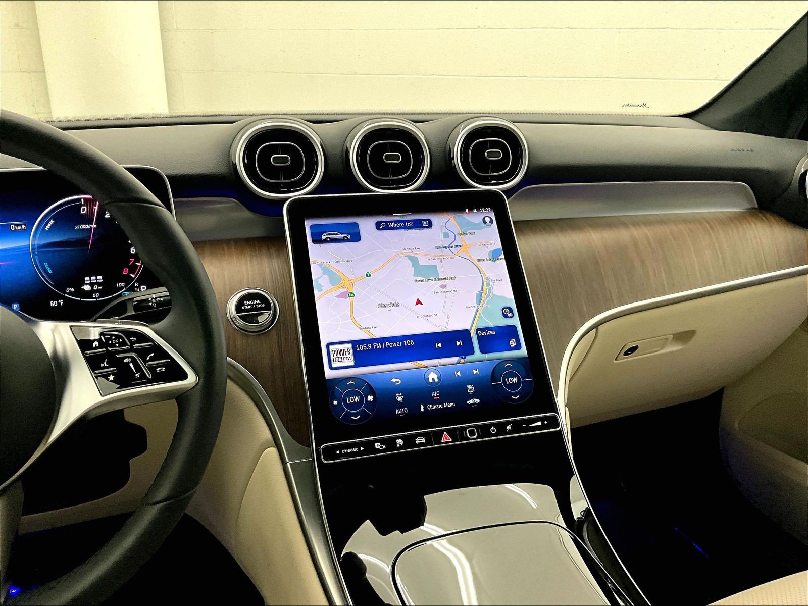 Certified 2025 Mercedes-Benz GLC 350e 4MATIC image 5