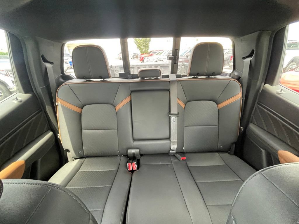 Used 2023 GMC Canyon AT4 w/ AT4 Premium Package AWD/4WD image 24