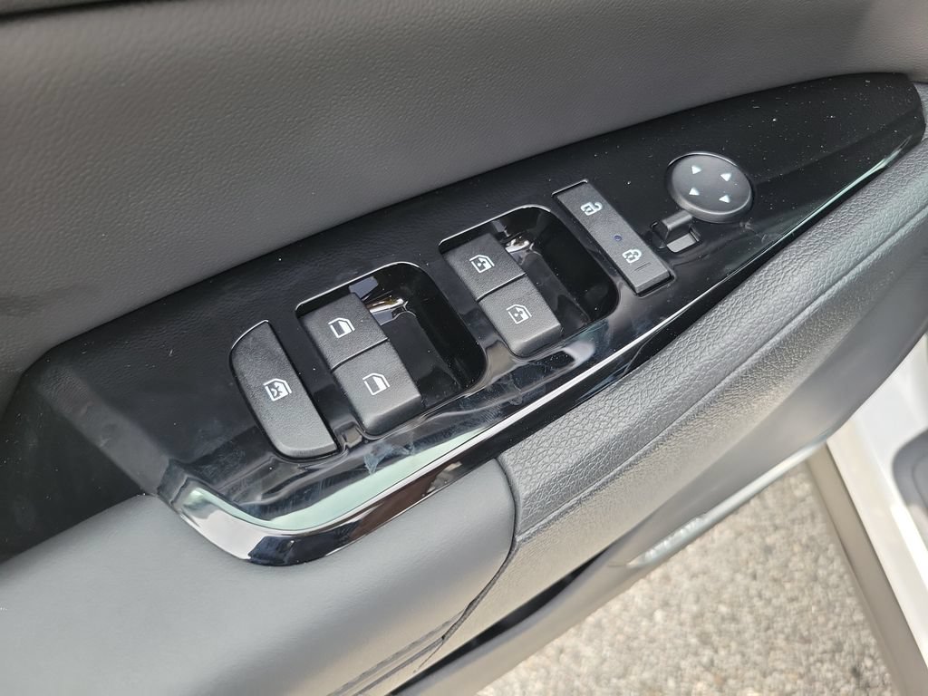 Used 2025 Kia Sportage SX FWD image 29