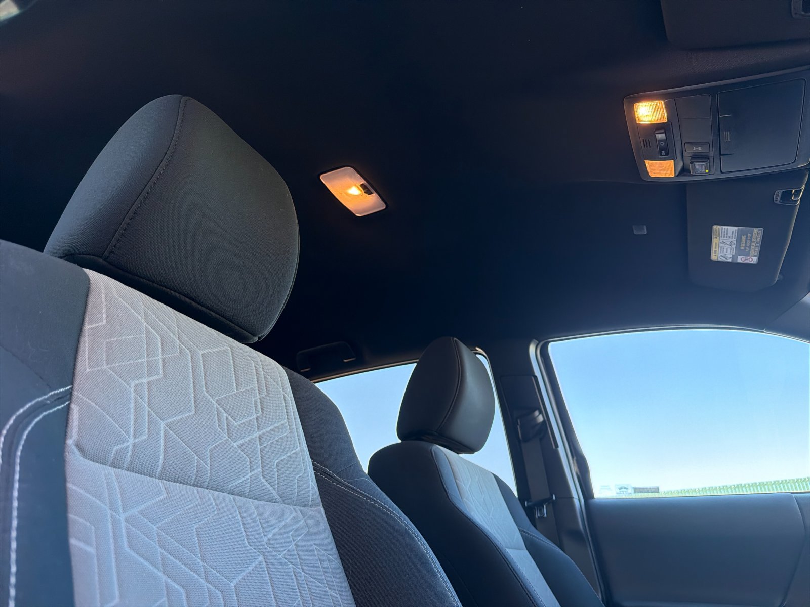 Used 2020 Toyota Tacoma TRD Off-Road w/ Technology Package RWD image 15