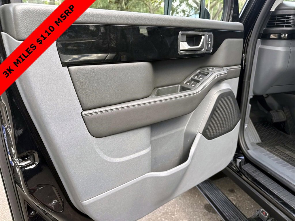 Used 2024 INEOS Grenadier Fieldmaster Edition image 16