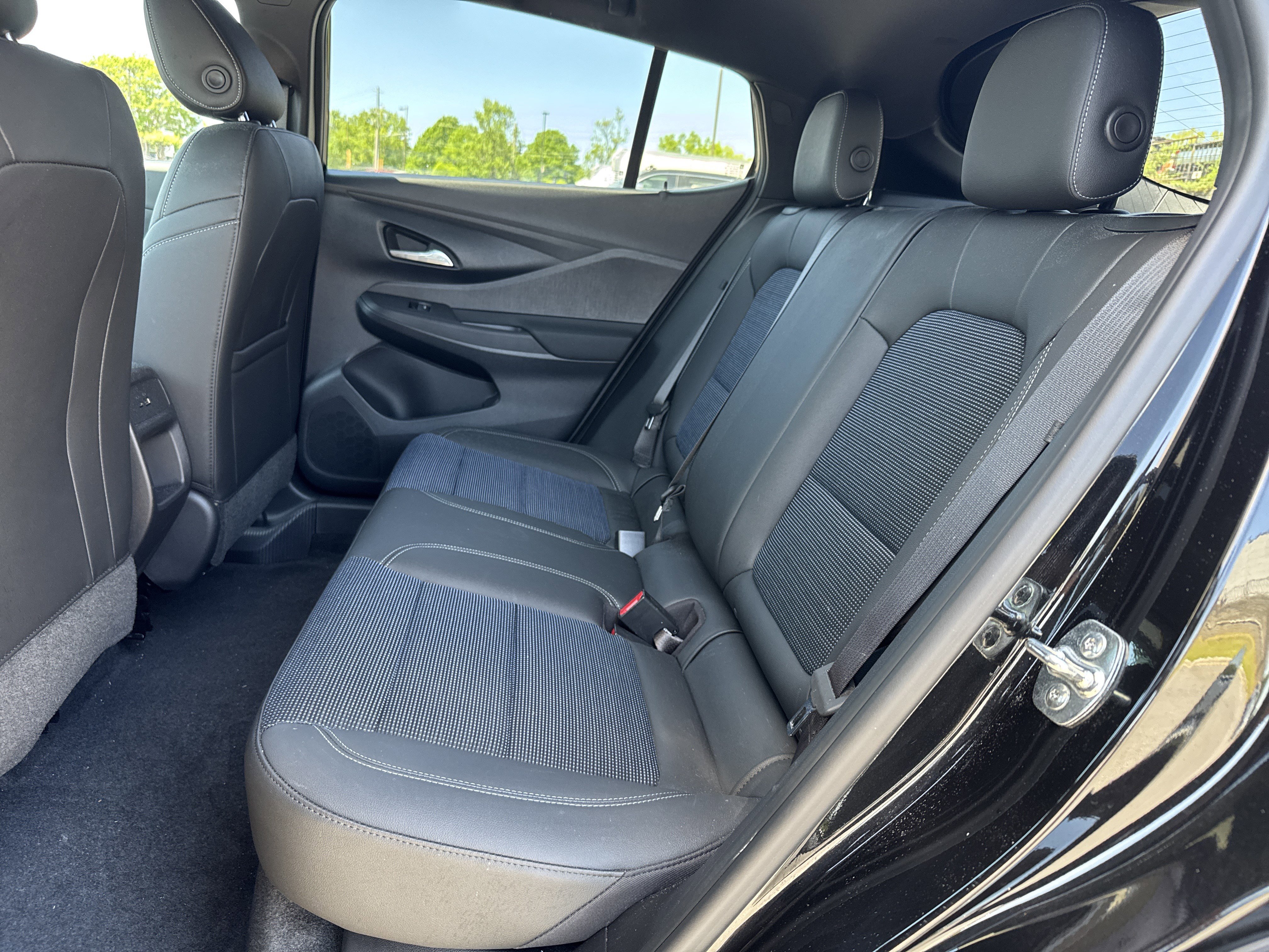 Used 2025 Buick Envista Preferred w/ Convenience I Package image 28