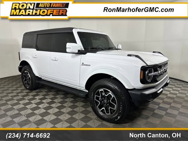 Used 2023 Ford Bronco Outer Banks image 1