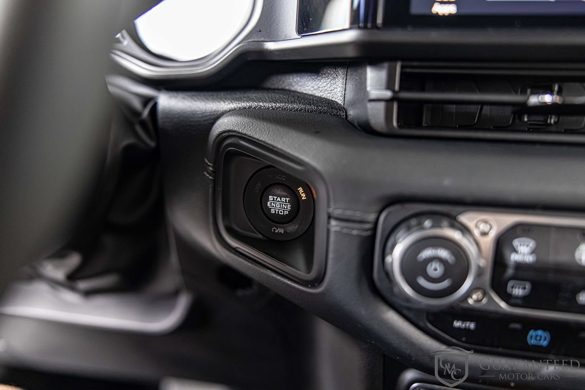 Used 2024 Jeep Wrangler High Altitude AWD/4WD image 26