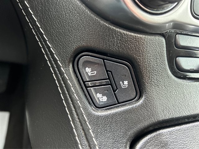 Used 2017 Chevrolet Suburban Premier image 49