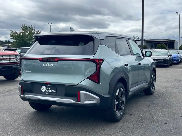 New 2027 Kia Seltos S FWD image 7