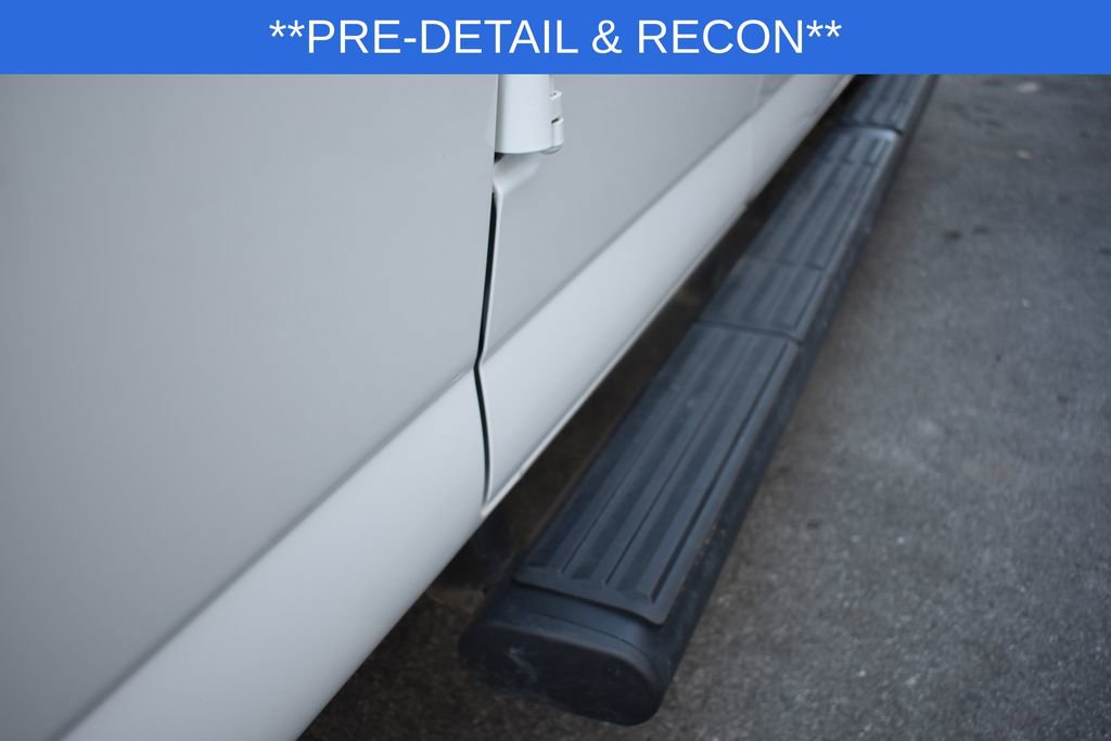 Certified 2025 Chevrolet Express 3500 LT RWD image 13