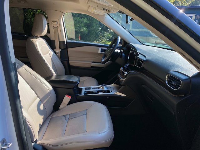 Used 2021 Ford Explorer Limited w/ Hybrid Equipment Group 310A RWD image 33