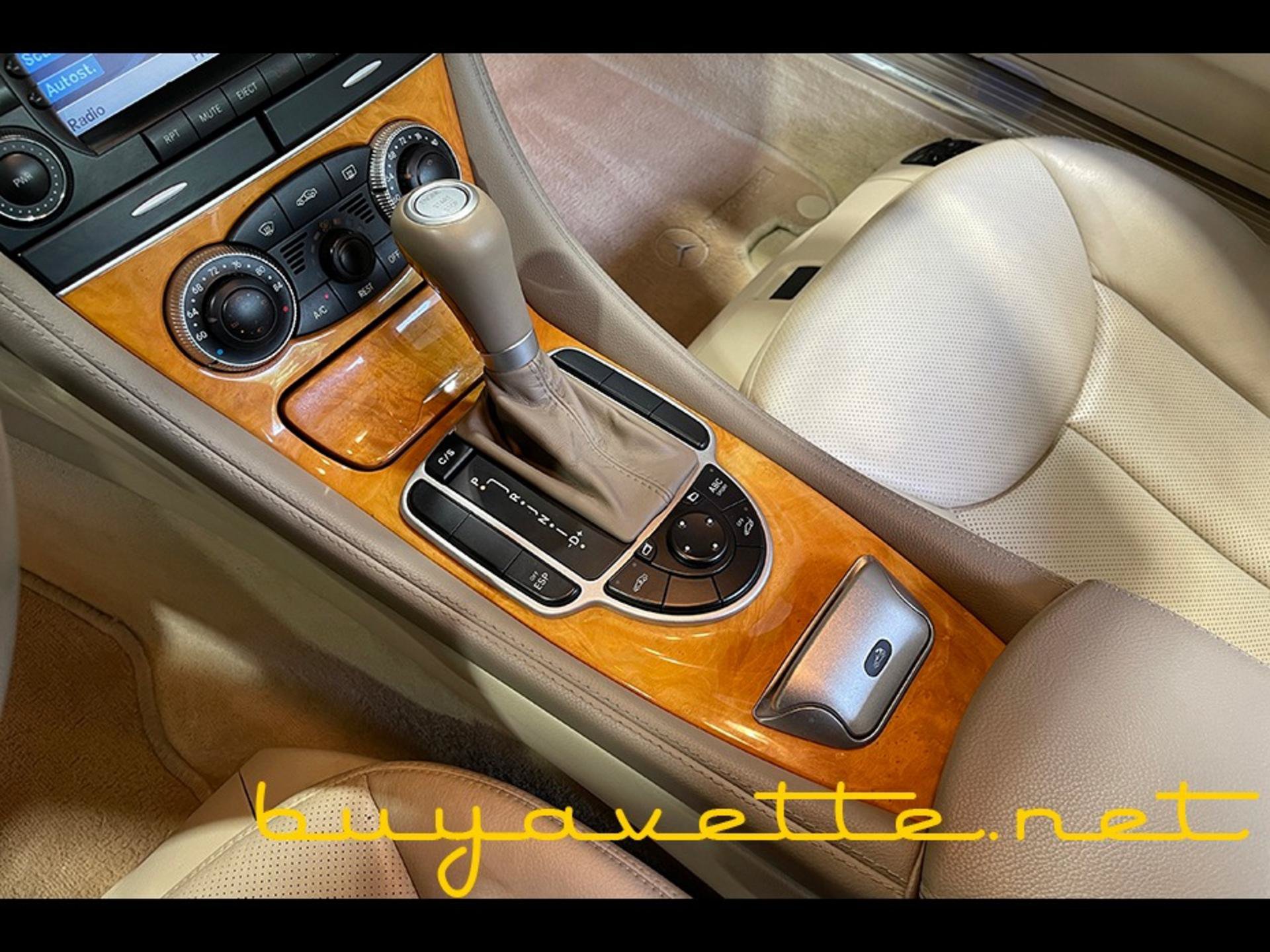 Used 2007 Mercedes-Benz SL 550 w/ Premium Pkg I image 19
