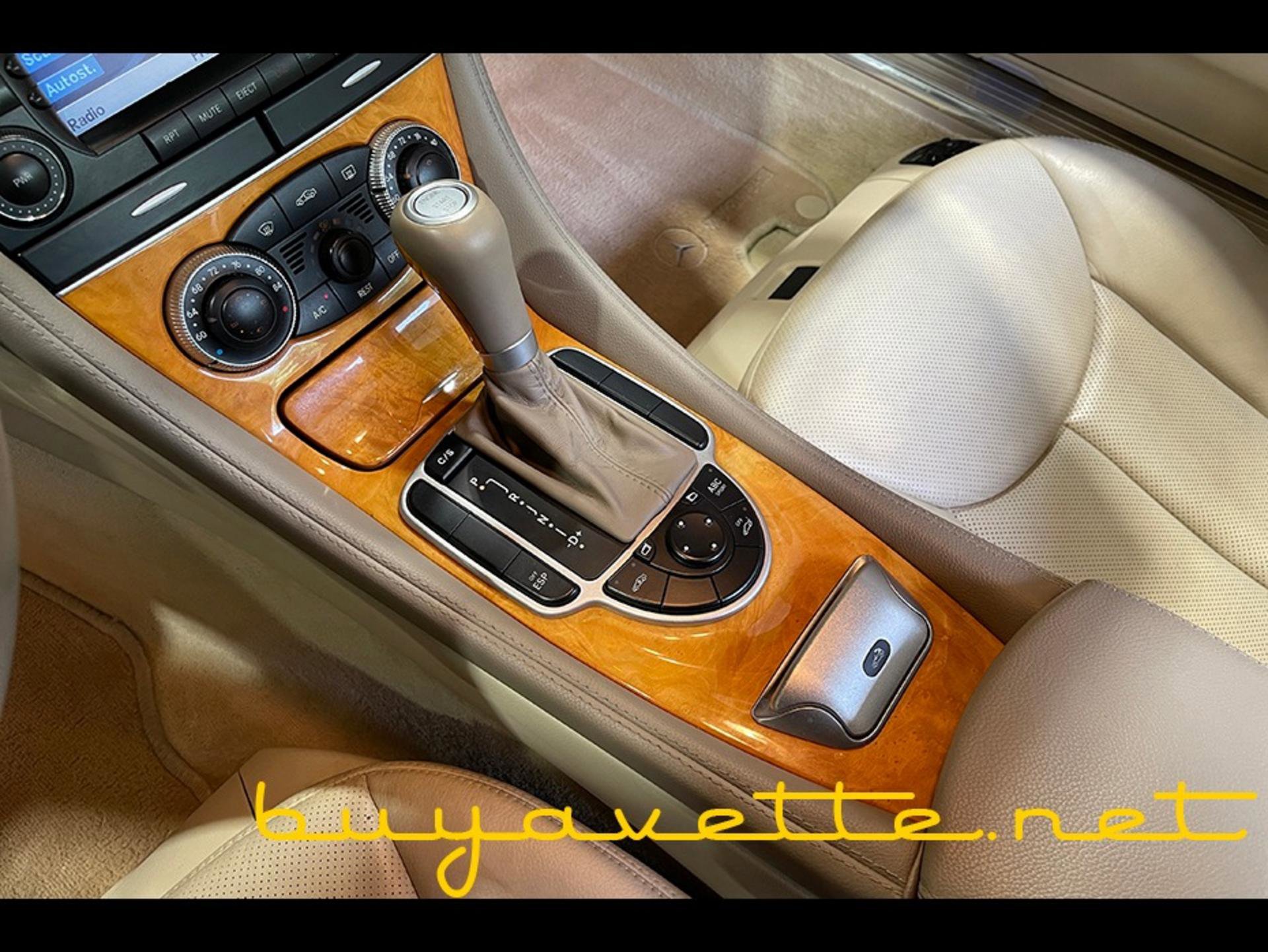 Used 2007 Mercedes-Benz SL 550 w/ Premium Pkg I image 19