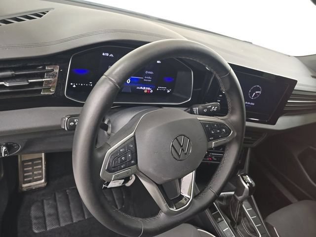 Used 2025 Volkswagen Jetta Sport FWD image 7