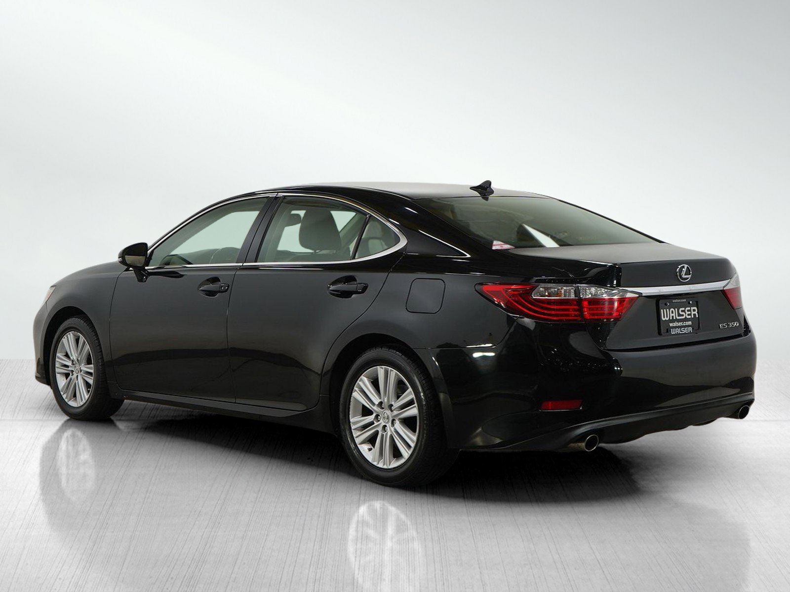 Used 2014 Lexus ES 350 w/ Premium Package FWD image 3