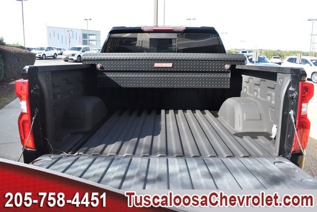 Used 2020 Chevrolet Silverado 1500 LT Trail Boss image 9