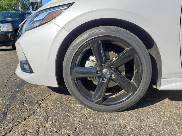 Used 2022 Nissan Sentra SR w/ Midnight Edition image 22