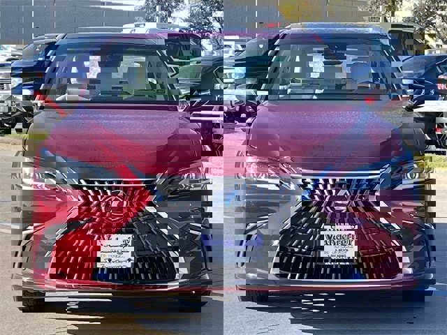 Used 2022 Lexus ES 250 w/ Premium Package image 7