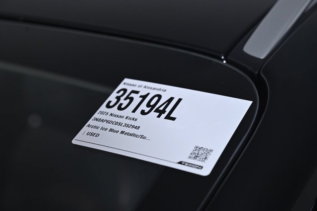 Certified 2025 Nissan Kicks SR w/ SR Premium Package FWD image 34