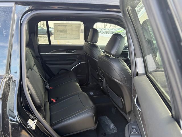 New 2026 Jeep Grand Cherokee Limited AWD/4WD image 34