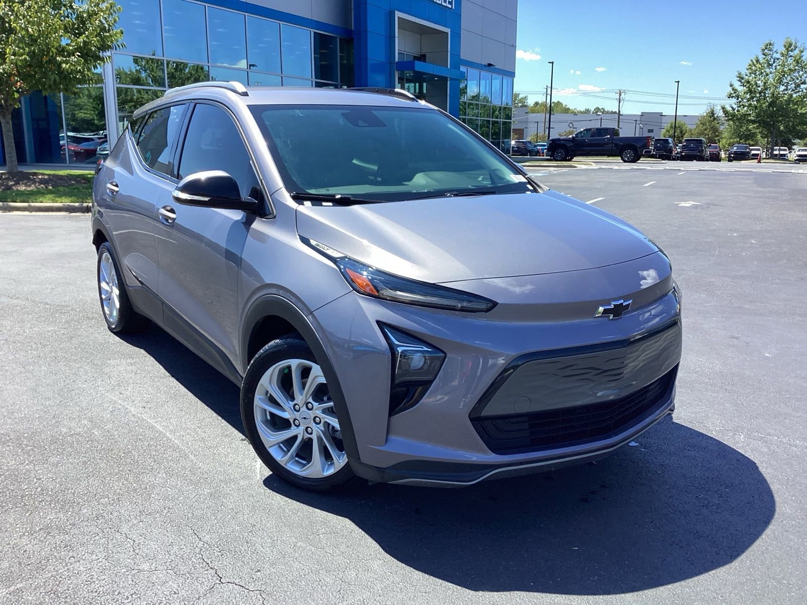 Used 2023 Chevrolet Bolt EUV LT w/ Driver Confidence Package image 7