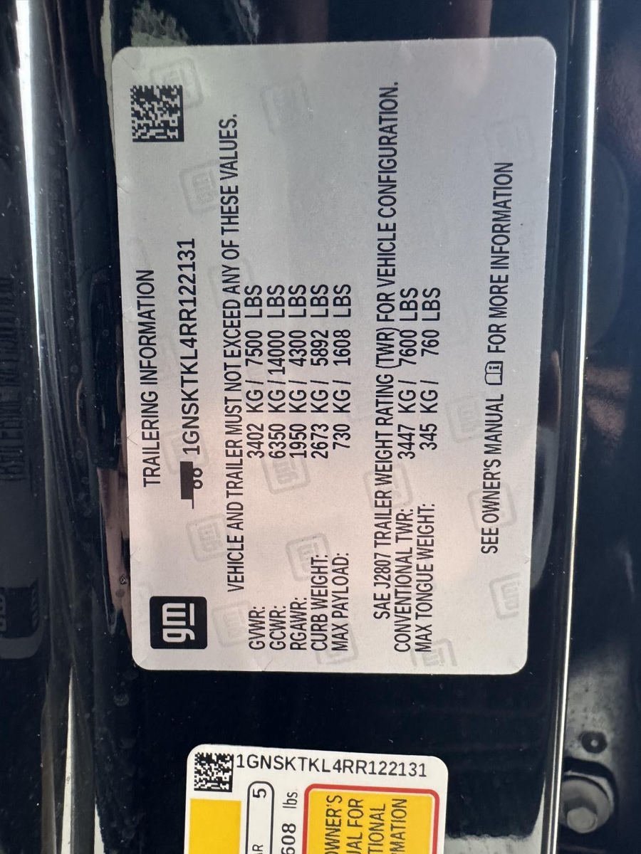 Used 2024 Chevrolet Tahoe High Country AWD/4WD image 26
