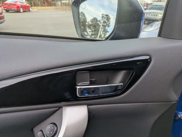 New 2025 Mitsubishi Eclipse Cross SEL image 12