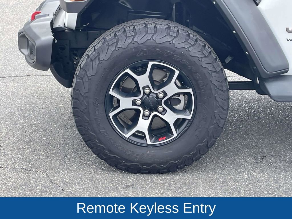 Certified 2022 Jeep Wrangler Unlimited Rubicon w/ Cold Weather Group image 10