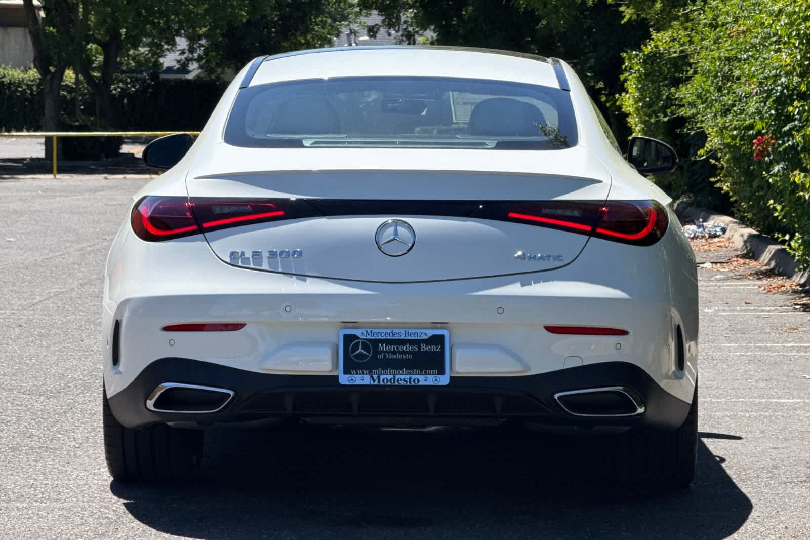 New 2026 Mercedes-Benz CLE 300 4MATIC Coupe image 4