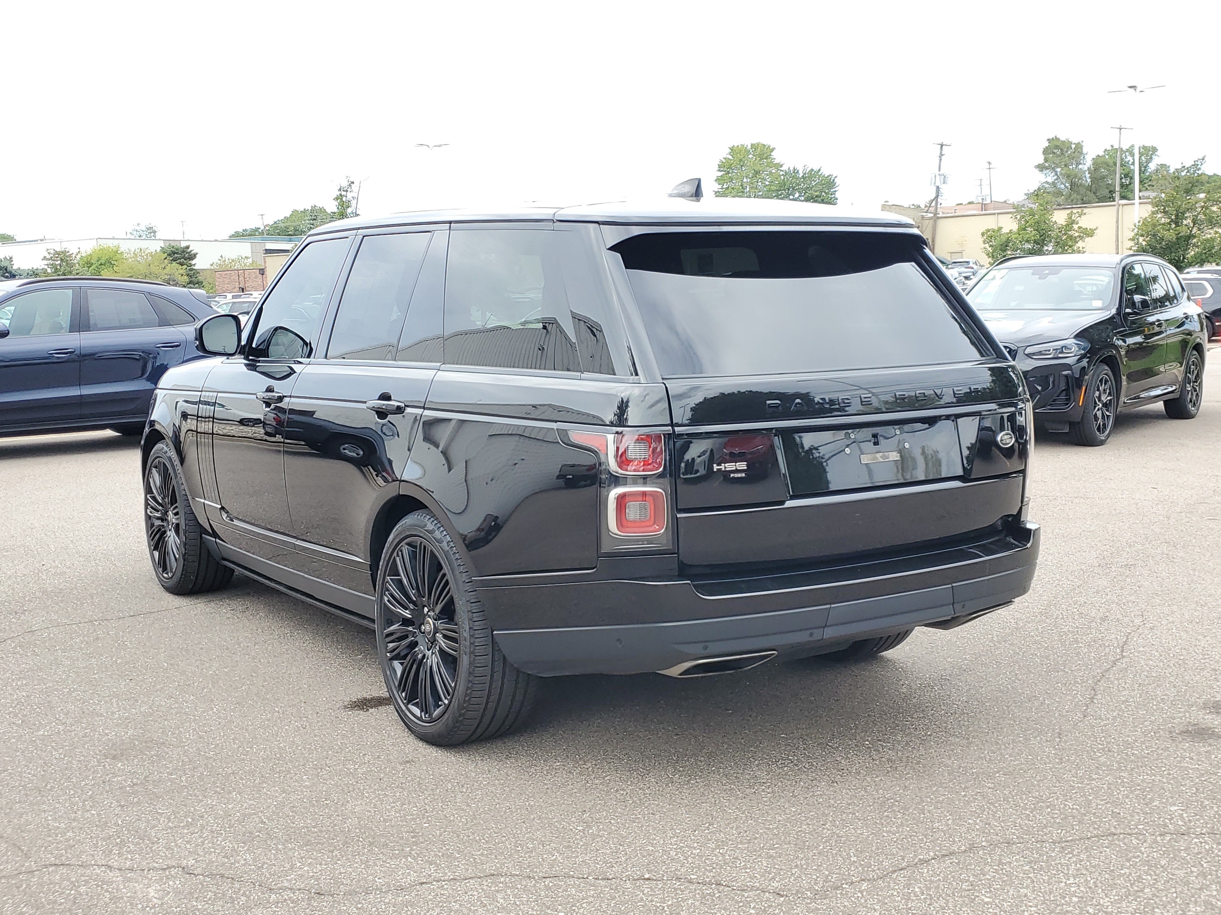 Used 2021 Land Rover Range Rover Westminster Edition AWD/4WD image 3