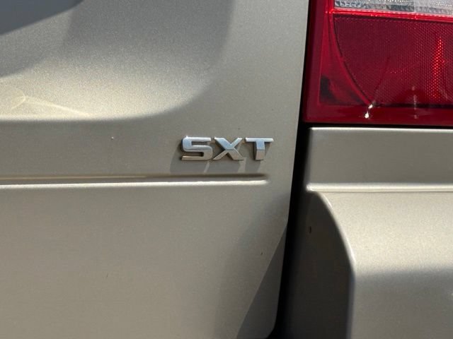 Used 2010 Dodge Caliber SXT FWD image 9