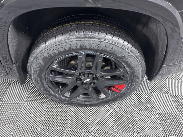 Used 2020 Chevrolet Traverse Premier w/ Redline Edition image 10