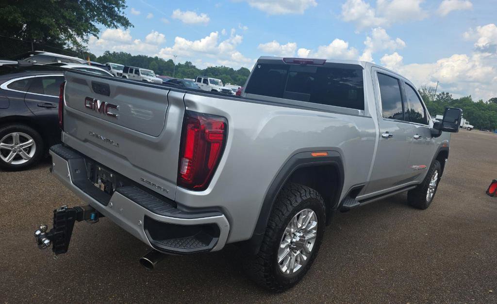 Used 2022 GMC Sierra 2500 Denali w/ Technology Package AWD/4WD image 6