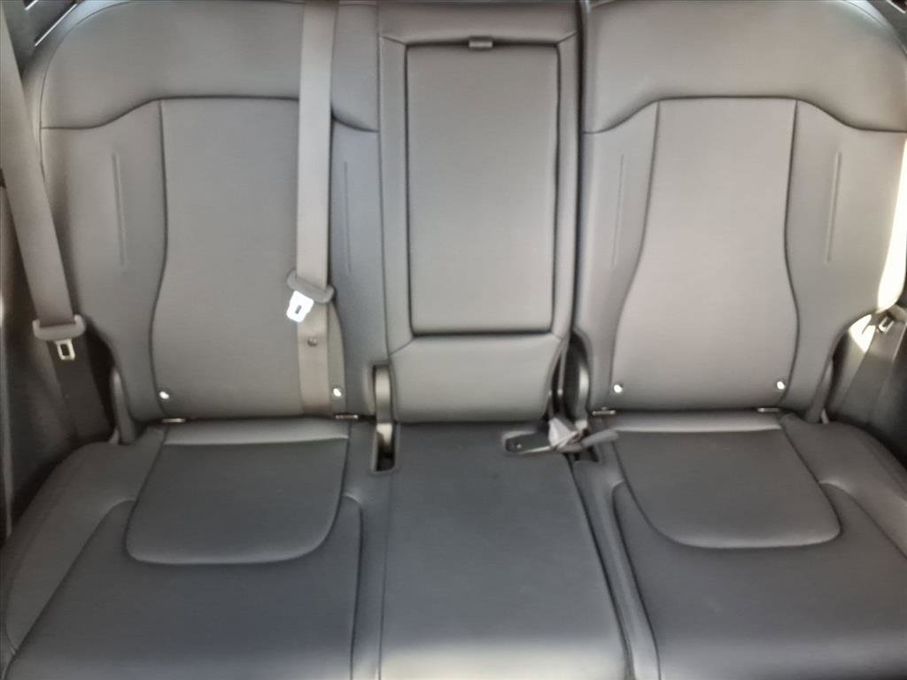 Used 2024 Kia Sportage EX image 23