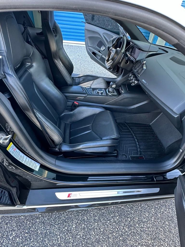 Used 2017 Audi R8 V10 plus image 30