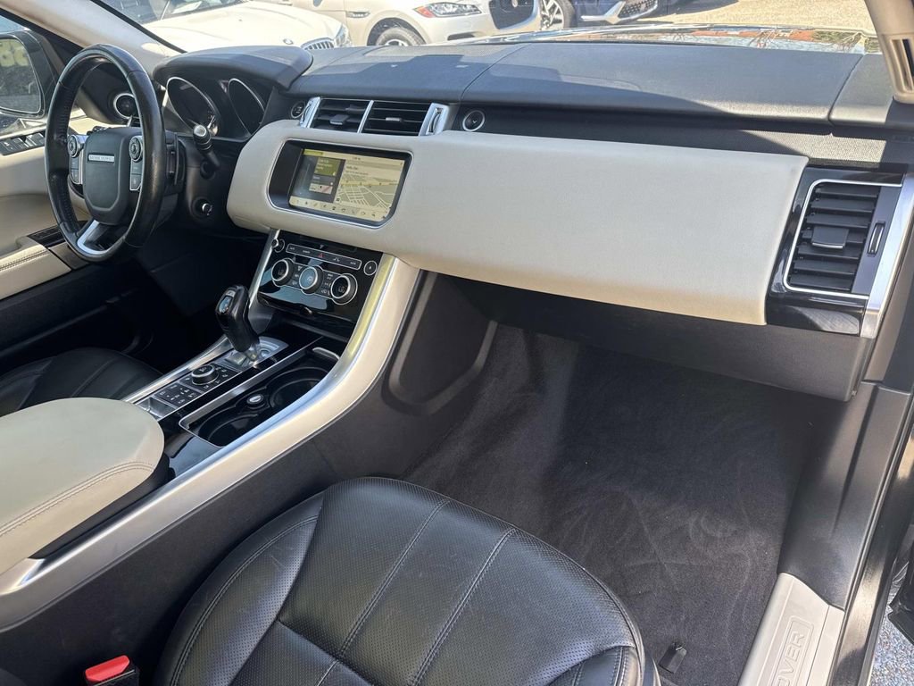 Used 2017 Land Rover Range Rover Sport Supercharged image 15
