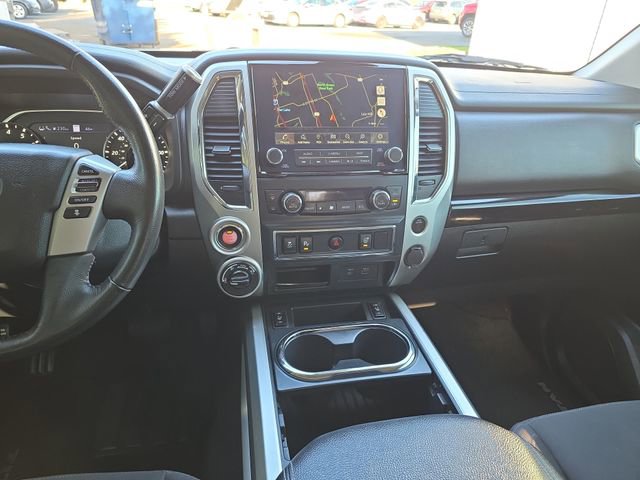 Used 2021 Nissan Titan SV w/ SV Convenience Package image 21