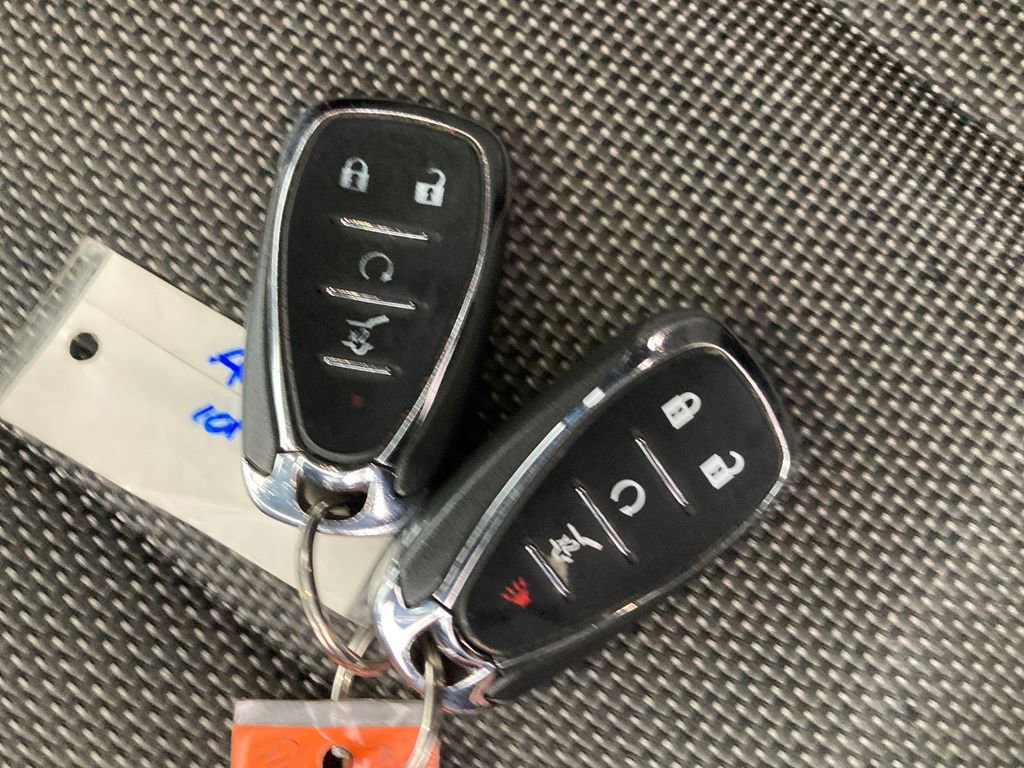 Used 2019 Chevrolet Traverse LT image 33